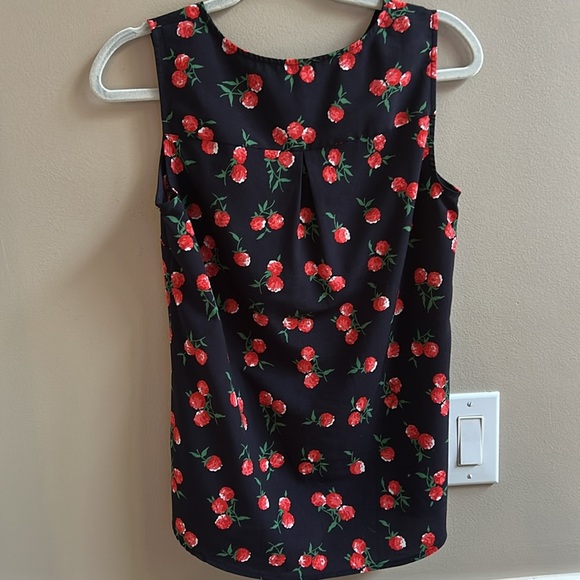 Talbots Raspberry Print Sleeveless Blouse Size Small - Picture 5 of 6